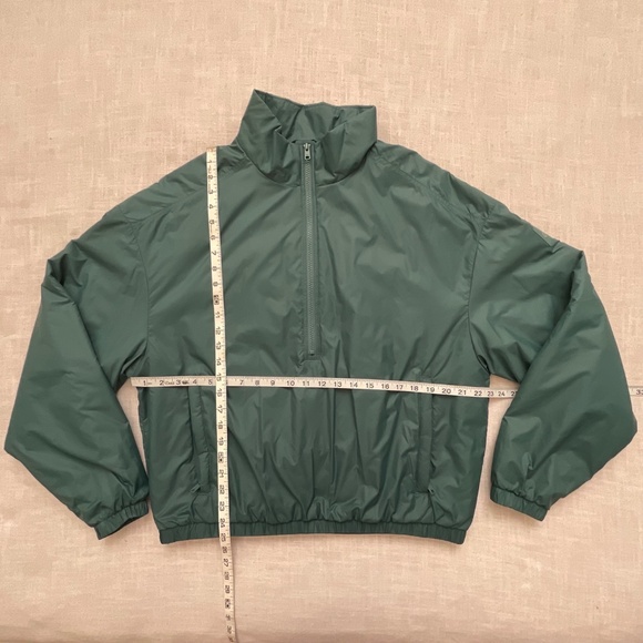 ALO  Yoga Latitude Light Weight 1/2 Zip Pullover Jacket Size S NWOT - Picture 7 of 11